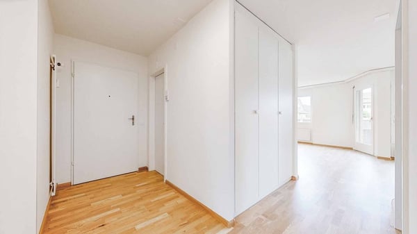 neu sanierte Wohnung 2