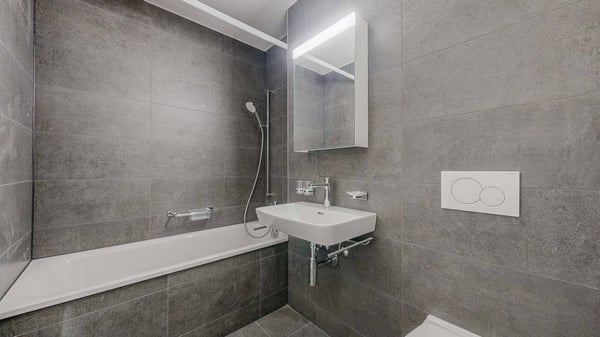 neu sanierte Wohnung 5