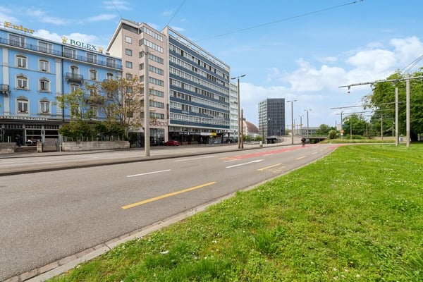 Büro gesucht? Gewerbeflächen an zentralster Lage mieten 2