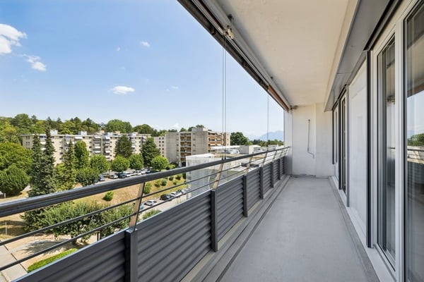 Cherchez-vous un appartement proche de l'autoroute et du CHUV ? 8