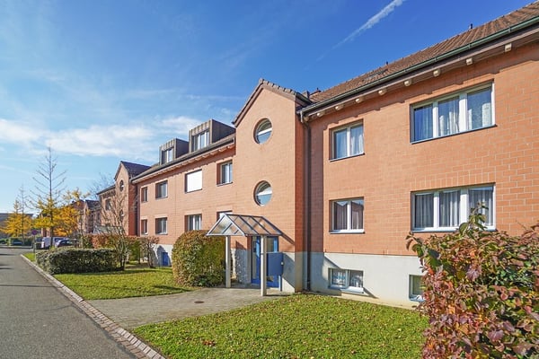 Möchten Sie an grüner Lage mit guter Anbindung wohnen? 1