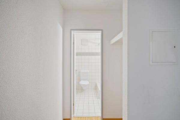 Grosszügige Erdgeschoss-Wohnung mit Gartensitzplatz! 9