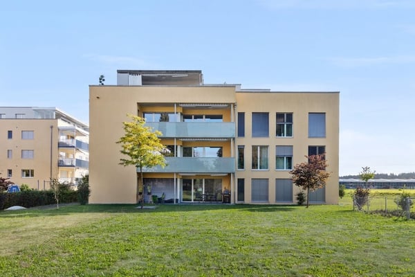Gartensitzplatz mit vielen Sonnenstunden! 1