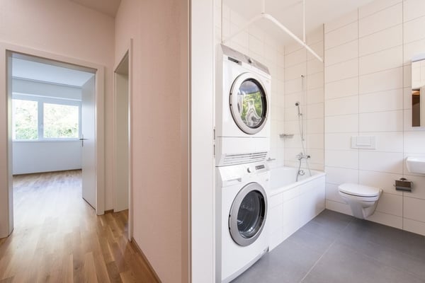 Gross, modern, perfekt gelegen = Ihr neues Zuhause 6
