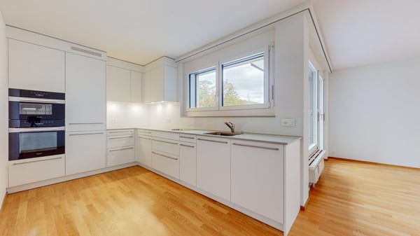 Geniessen Sie den den Feierabend auf Ihrer 126m2 Dachterrasse! 2