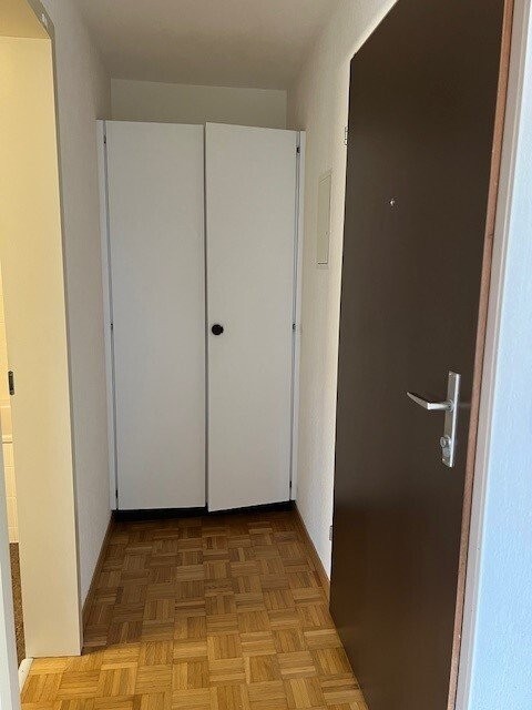 Ruhige Wohnlage mit Blick auf die Stockhornkette! 9