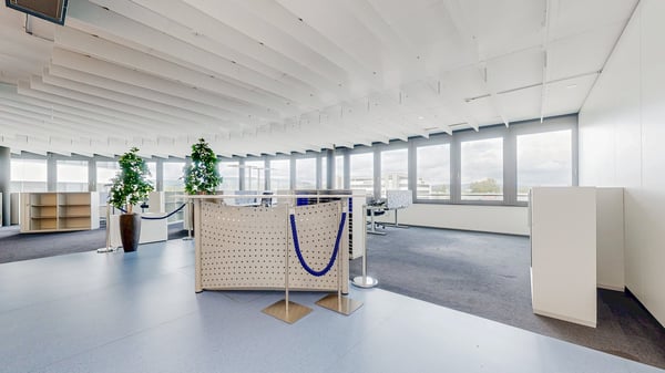Moderne, lichtdurchflutete Bürofläche an zentraler Lage in Frauenfeld bezugsbereit und flexibel 3