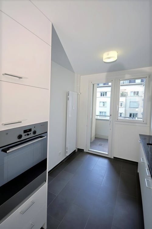 Altbaucharme trifft Rheinnähe - Ihr stillvolles Zuhause in Basel 3