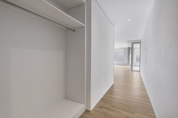 Top.Modern.Einzigartig= Bäretower 9