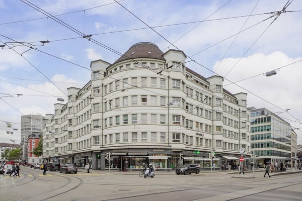 Ladenlokal mit grosszügigem Schaufenster 3