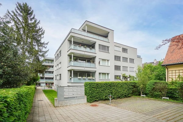 Loft mit Gartensitzplatz