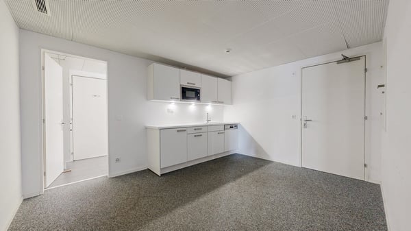 Ufficio moderno e luminoso nel cuore di Locarno disponibile in sublocazione o con subentro 5