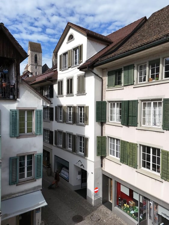 Attraktives Wohn- und Geschäftshaus in der Altstadt von Rapperswil 2