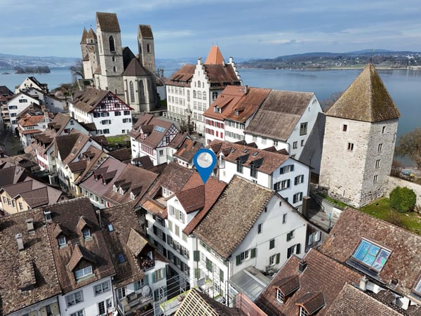 Attraktives Wohn- und Geschäftshaus in der Altstadt von Rapperswil 1