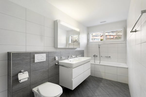 Moderne 5.5-Zi. Wohnung mit Hobbyraum an top Lage 9