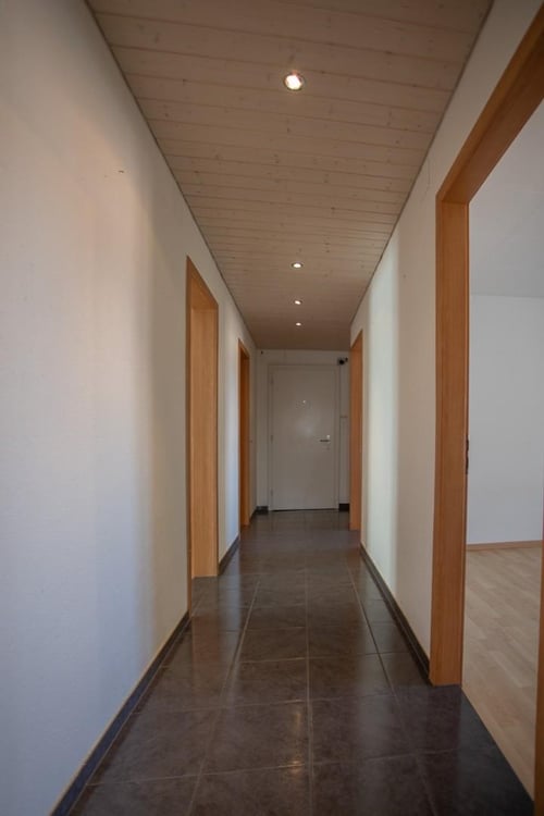 Familienfreundliches Wohnen mit grosszügigem Balkon und Blick ins Grün 6