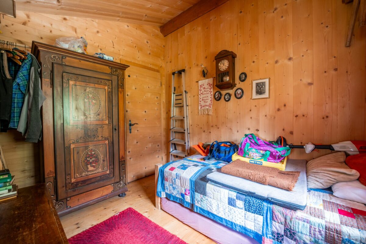 Maiensäss im Hochtal Bargis zu verkaufen