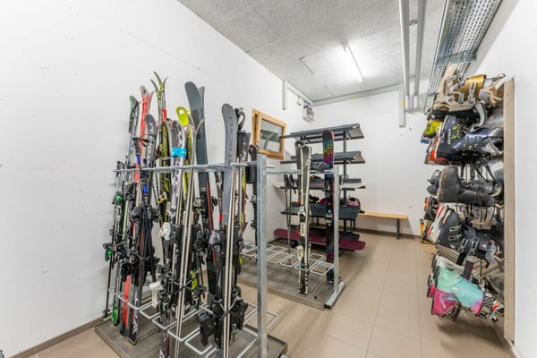 Neuwertige 3.5 Zimmerwohnung Haus Miraselva, Flims Waldhaus 15