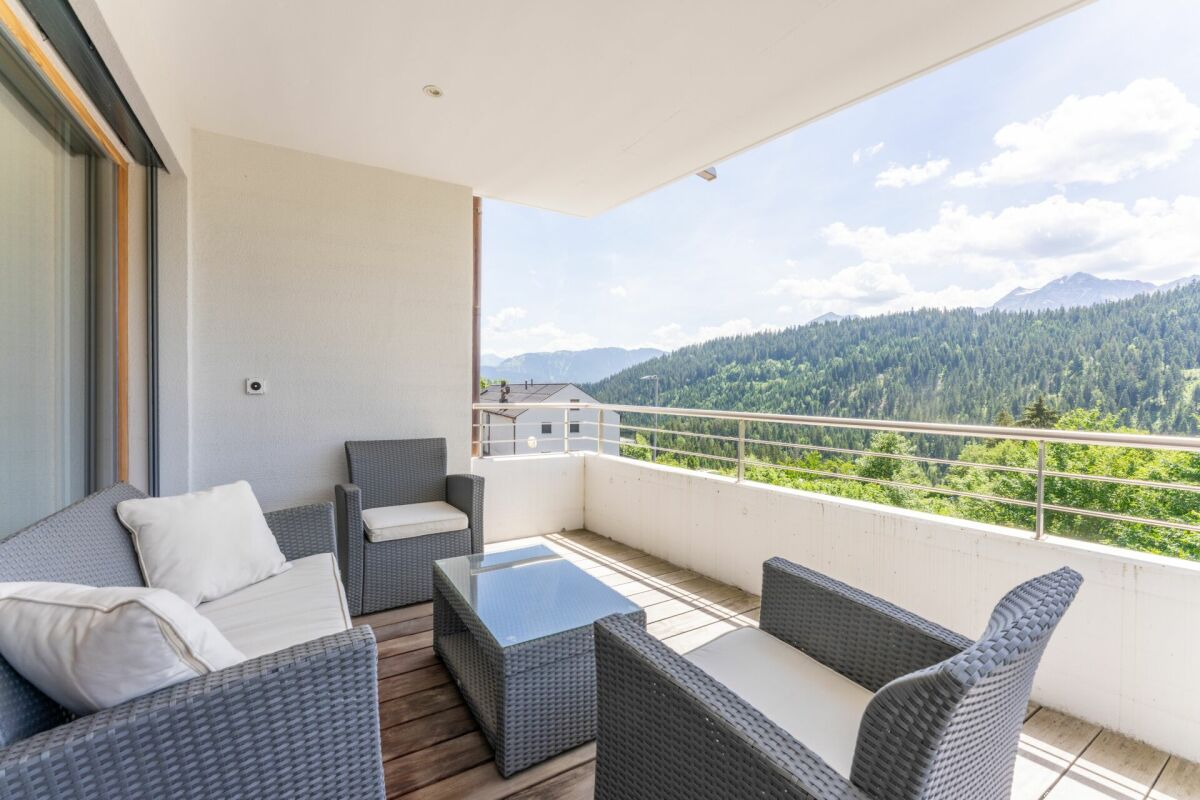Neuwertige 3.5 Zimmerwohnung Haus Miraselva, Flims Waldhaus