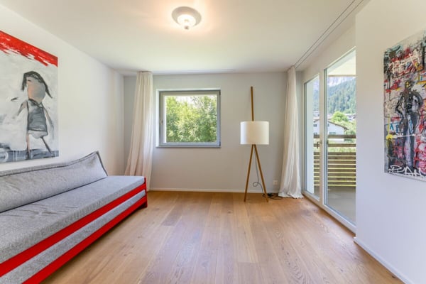 3 1/2 Zimmer Erdgeschosswohnung an ruhiger Lage zu verkaufen 10