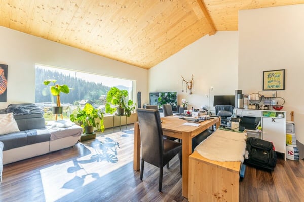 Attraktives Zweifamilienhaus mit 5.5 Zimmer Erstwohnung und 2.5 Zimmer Zweitwohnung zu verkaufen 16