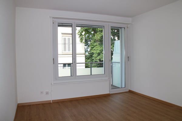 Top Lage - schöne 1-Zimmerwohnung im 1. OG 2