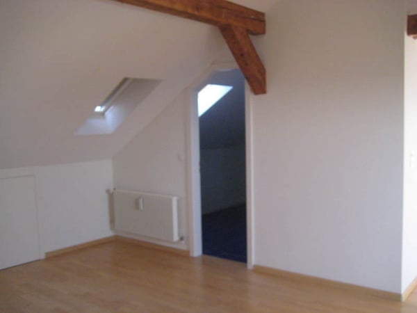 Attika-Wohnung an zentraler Lage 8