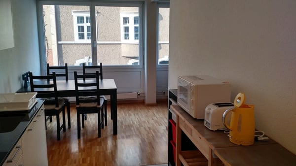 renoviert an zentraler und ruhiger Lage 4