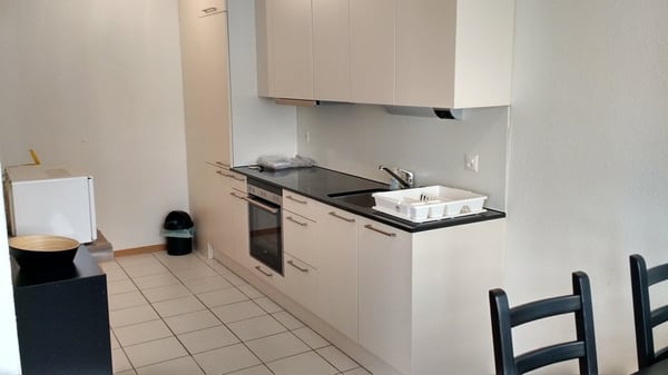 renoviert an zentraler und ruhiger Lage 2