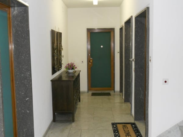 Business Apartment quiet & central with magnificent panoramic view! 4