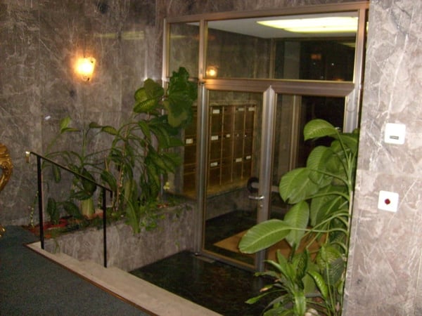 MODERN ATTIC BUSINESS APARTMENT  quiet,central & roof-deck & magnificent panoramic view 2