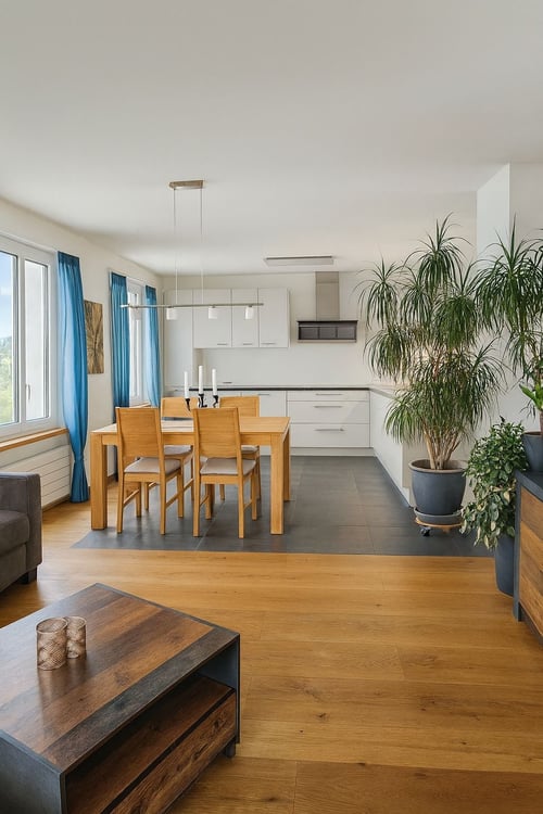 1.5-Zimmerwohnung im 2. Obergeschoss an ruhiger Lage mit Alpensicht 2