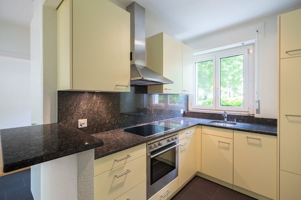 Charmante 3-Zimmer-Wohnung mit Balkon in Solothurn 2