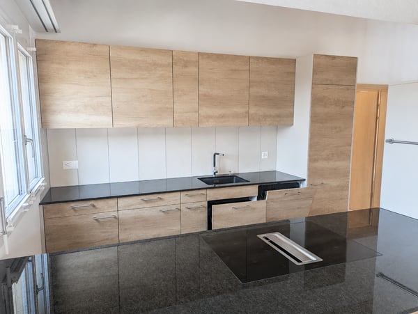 Moderne 3.5-Zimmer-Duplex-Wohnung in Leuzigen 3