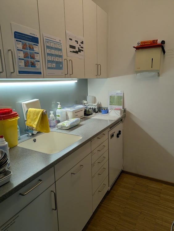 Repräsentative Praxisräumlichkeiten 4
