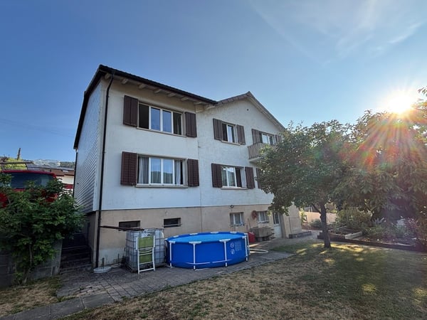Charmantes 2-Familienhaus in Laupersdorf 1