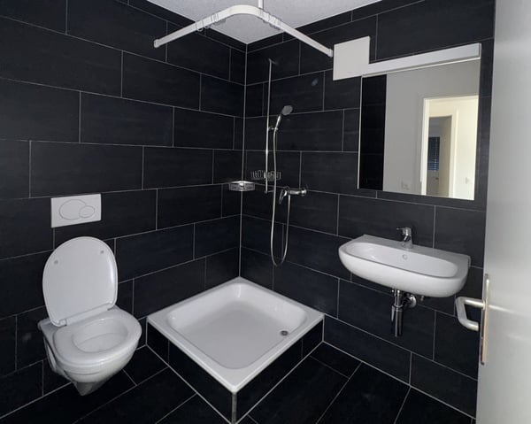 Geräumige 2.5-Zimmer-Wohnung mit Balkon in Langenthal 9