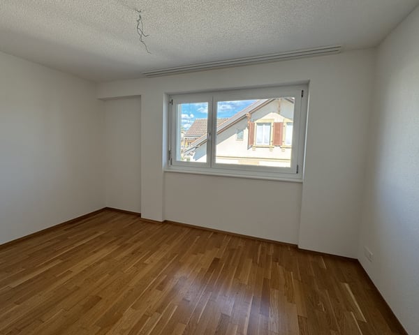 Geräumige 2.5-Zimmer-Wohnung mit Balkon in Langenthal 6