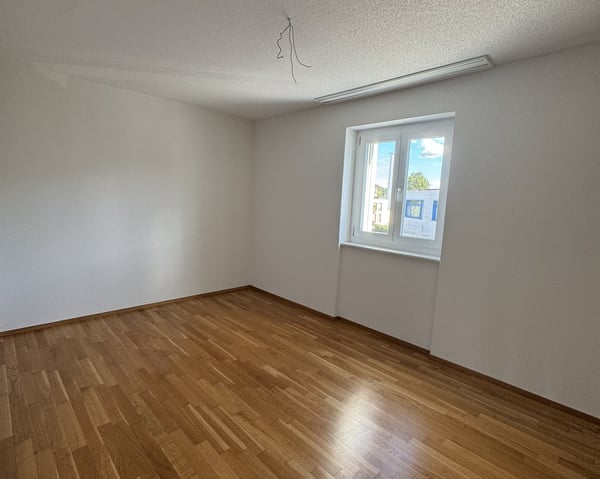 Geräumige 2.5-Zimmer-Wohnung mit Balkon in Langenthal 5