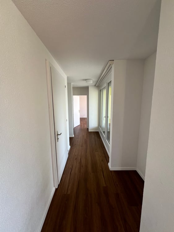 Grosszügige 3.5-Zimmer-Dachwohnung mit Riesenterrasse 14
