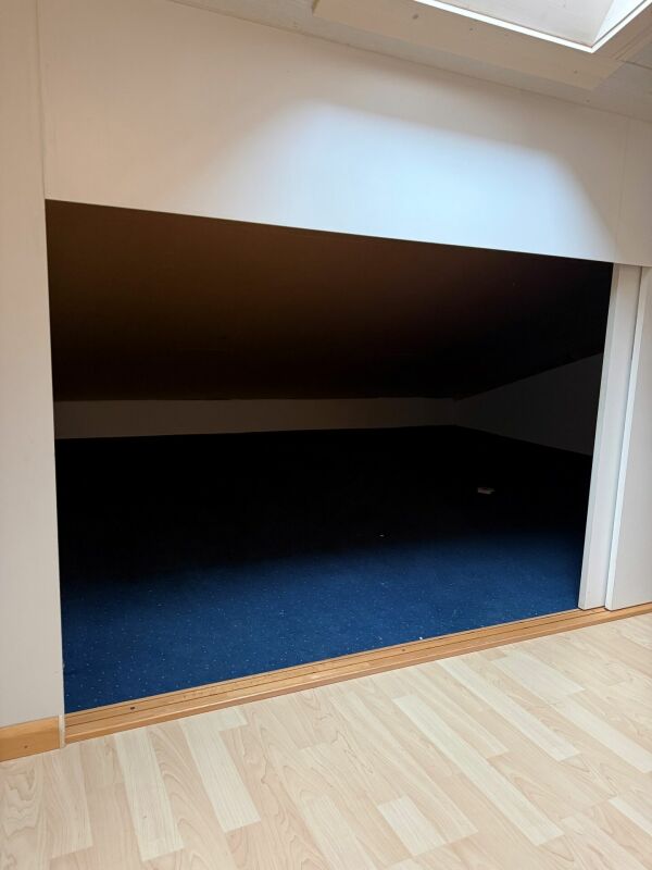 Very spacious studio near the village center