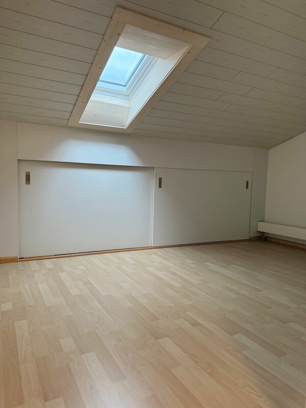 Very spacious studio near the village center