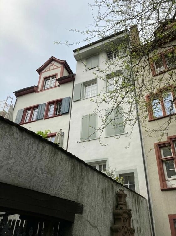Charaktervolle Maisonette-Dachwohnung mitten in der Basler Altstadt - Befristet bis Ende Februar 2027 7