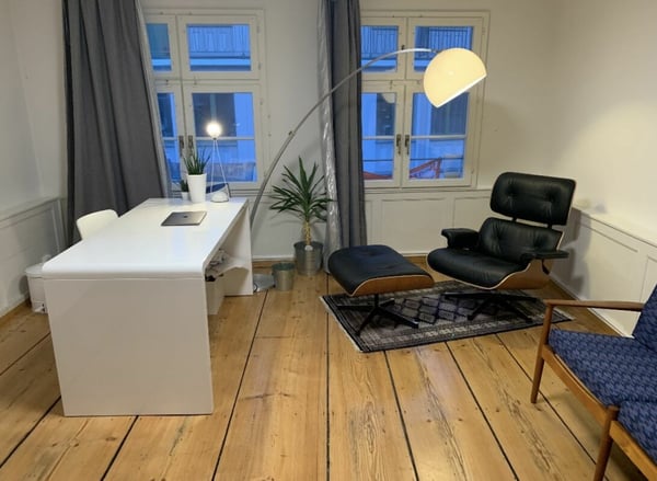 Charaktervolle Maisonette-Dachwohnung mitten in der Basler Altstadt - Befristet bis Ende Februar 2027