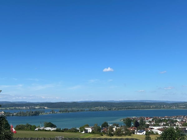 Bauland an ruhiger Lage mit Seesicht 2