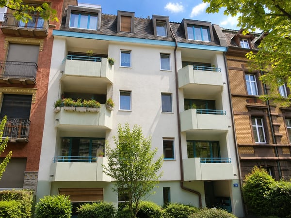 Schöne 1.5-Zimmer-Wohnung in Rhein-Nähe (Breitequartier) 1