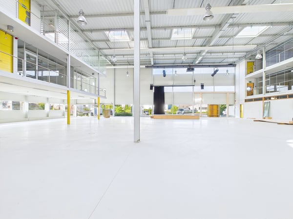 Verkaufsfläche und Büroräumlichkeiten im Industriequartier ab 144m2-686m2 3