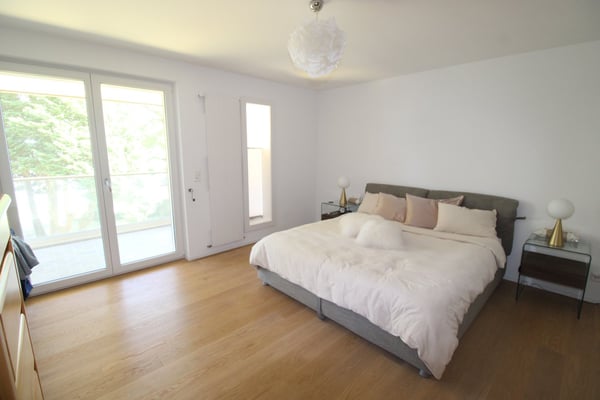 Mit eigenem Seeanstoss 18