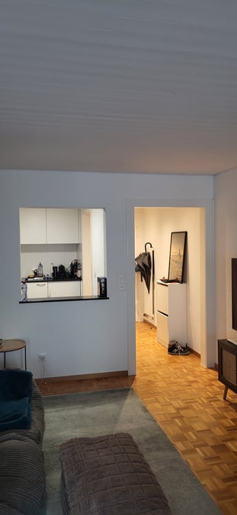 Möchten Sie zentral wohnen? 2.5 Zimmerwohnung, 2. OG rechts 8