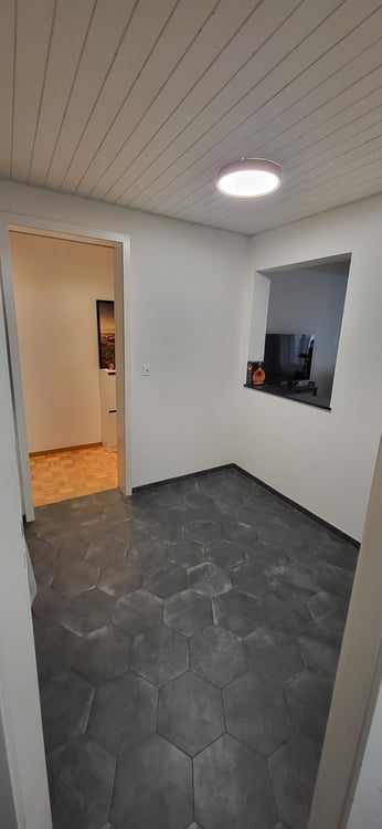 Möchten Sie zentral wohnen? 2.5 Zimmerwohnung, 2. OG rechts 9